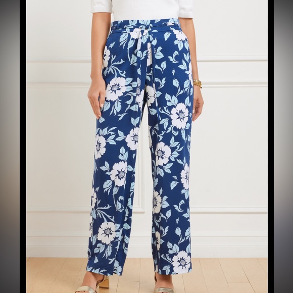 Talbots Pants - Talbots Wide Leg Pull On Belted Pants Delightful Flowers Blue Floral XLP
